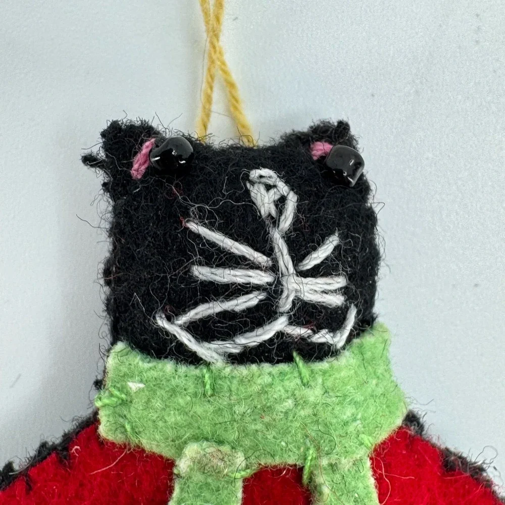 Vtg Felt Black Cat Christmas Ornament Folk Art Handcrafted Sequin Holiday Decor